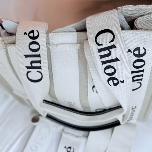 NWT & Dust Bag Chloe Sand Linen Woody Med Logo Tote - Picture 5 of 10